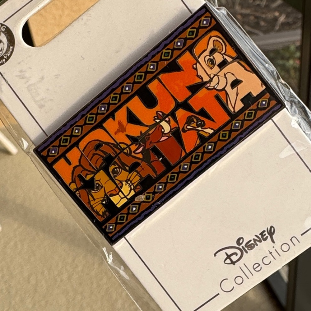Disney Lion King Hakuna Matata Pin - Orange and Black